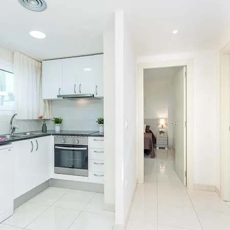 Apartment Apart-rent Francesc Macia 1º 2001 *